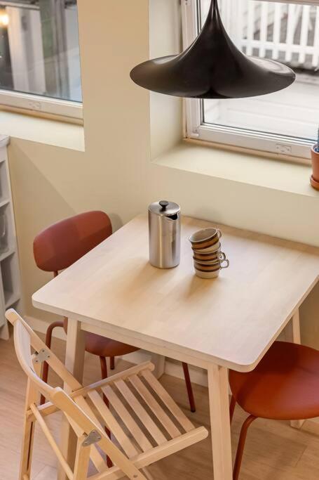 Fresh Studio Apartment, A Short Walk From Bryggen Bergen Exterior photo